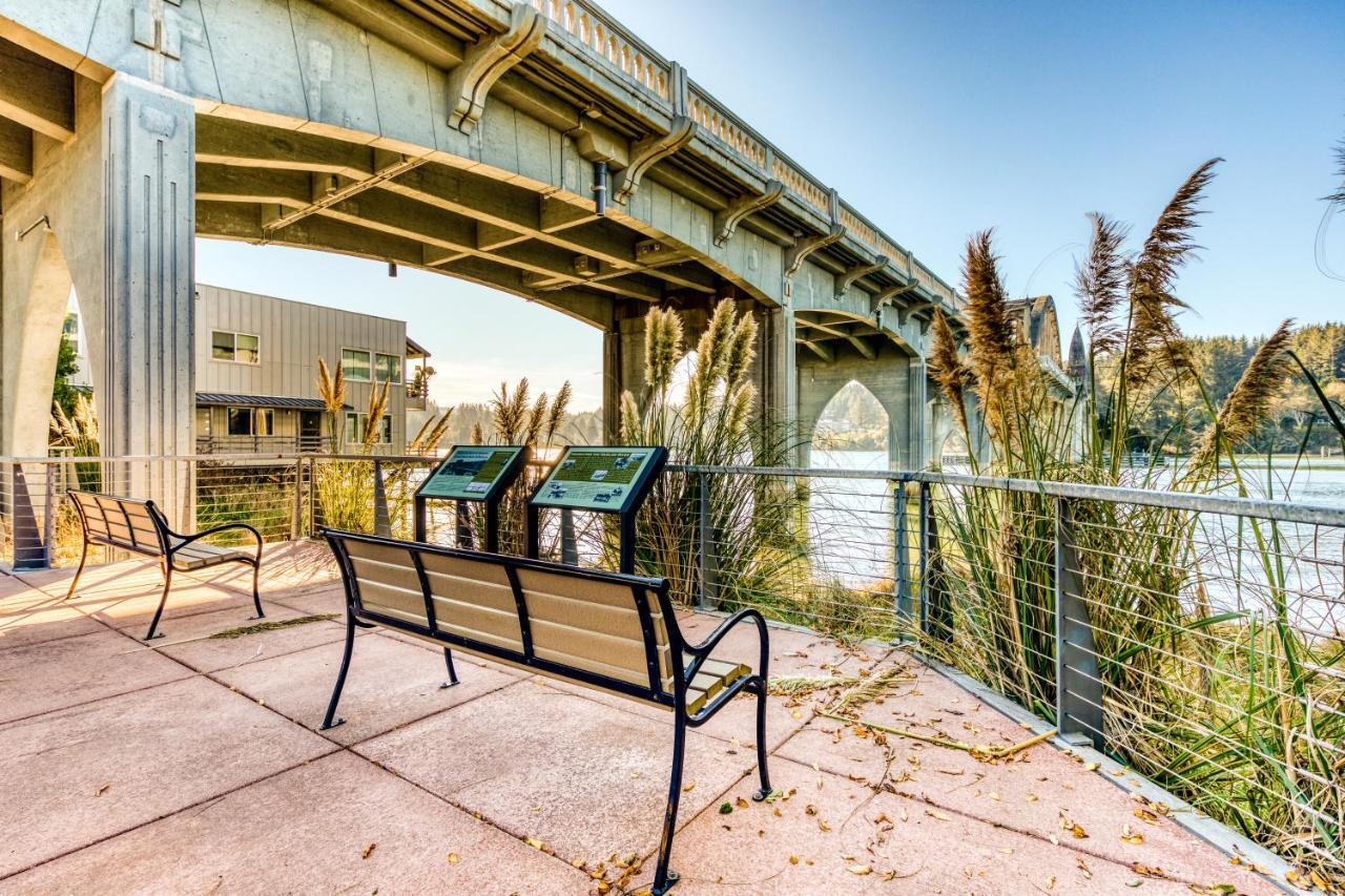 The Riverfront Florence Extérieur photo